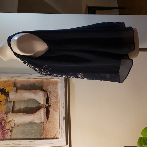 NICOLA Tank - Picture 4 of 8